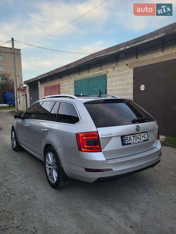 Универсал Skoda Octavia 2014 в Знаменке