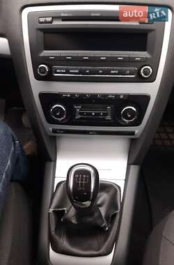 Універсал Skoda Octavia 2011 в 