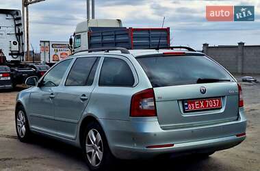 Универсал Skoda Octavia 2010 в 
