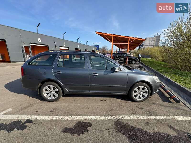 Универсал Skoda Octavia 2011 в Харькове