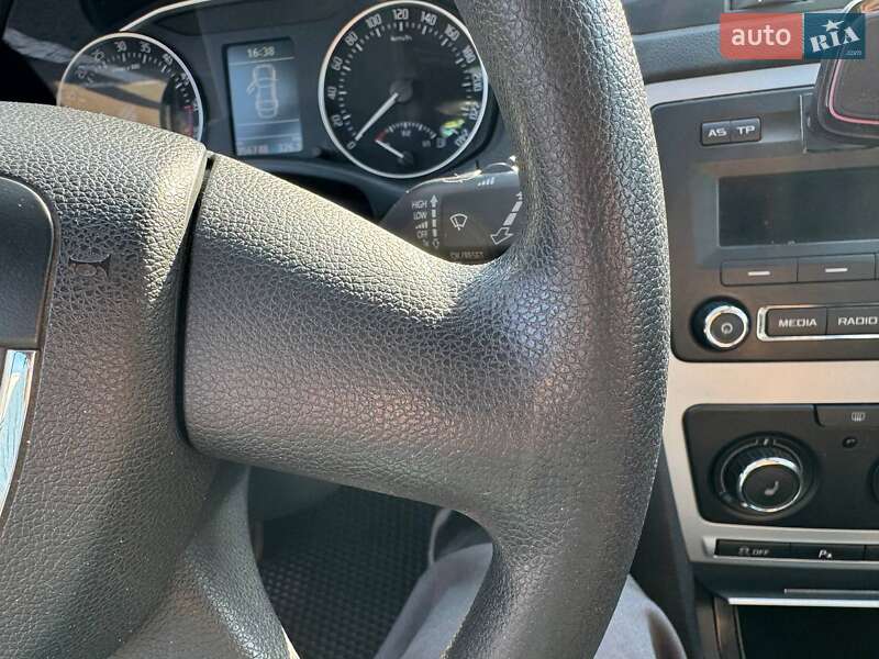 Универсал Skoda Octavia 2011 в Харькове