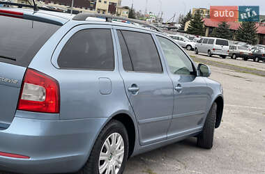 Універсал Skoda Octavia 2009 в 