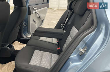 Універсал Skoda Octavia 2009 в 