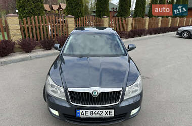 Лифтбек Skoda Octavia 2009 в 