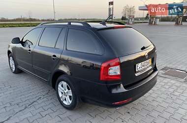 Универсал Skoda Octavia 2011 в 