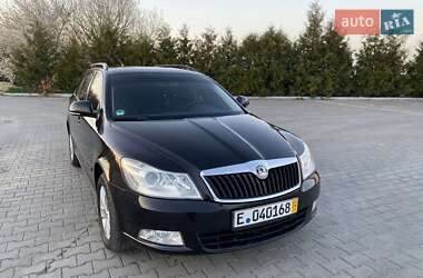 Универсал Skoda Octavia 2011 в 