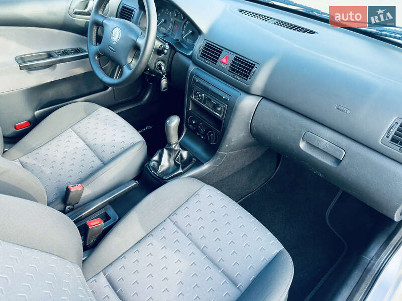 Лифтбек Skoda Octavia 2008 в Мукачево