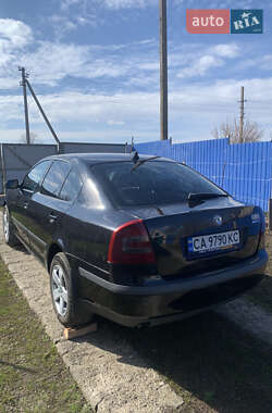 Лифтбек Skoda Octavia 2006 в 