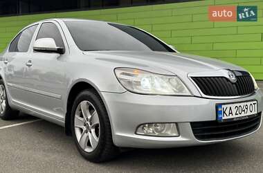 Лифтбек Skoda Octavia 2011 в 