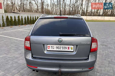 Универсал Skoda Octavia 2012 в 