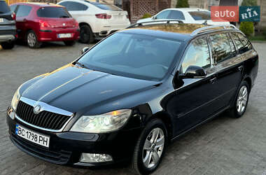 Универсал Skoda Octavia 2010 в 