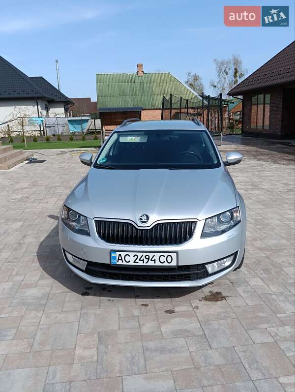 Универсал Skoda Octavia 2015 в 