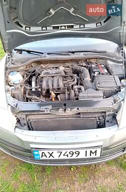 Лифтбек Skoda Octavia 2006 в 