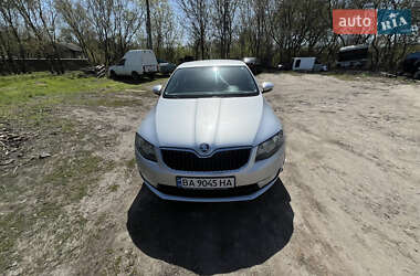 Лифтбек Skoda Octavia 2013 в 