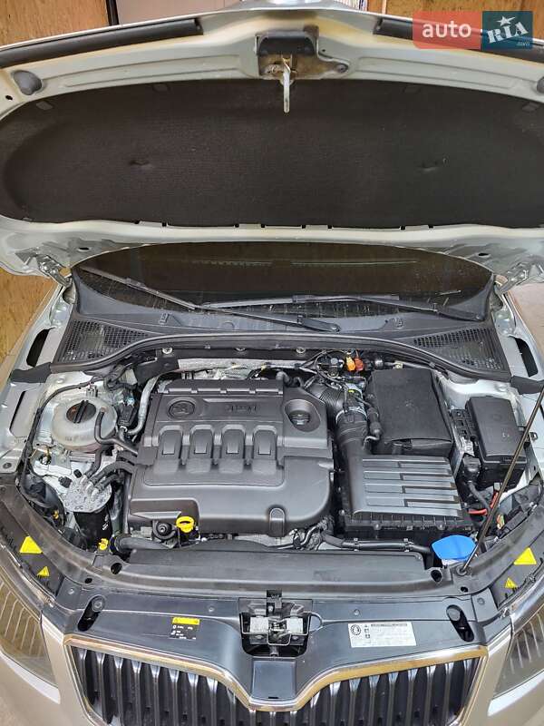 Универсал Skoda Octavia 2014 в Знаменке