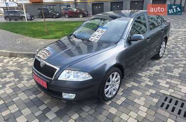 Лифтбек Skoda Octavia 2008 в 