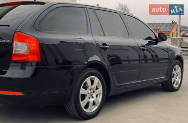 Универсал Skoda Octavia 2012 в 