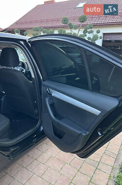 Лифтбек Skoda Octavia 2015 в 