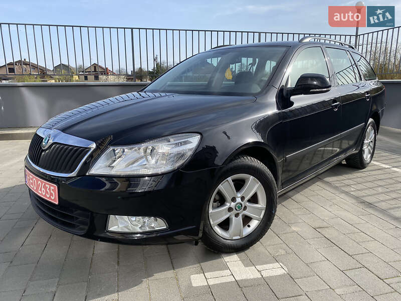 Универсал Skoda Octavia 2011 в 
