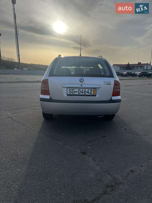 Універсал Skoda Octavia 2009 в Вінниці