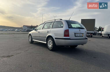 Универсал Skoda Octavia 2009 в 