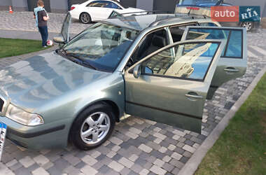 Универсал Skoda Octavia 2003 в 