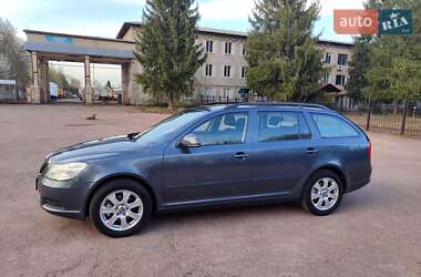 Универсал Skoda Octavia 2010 в 