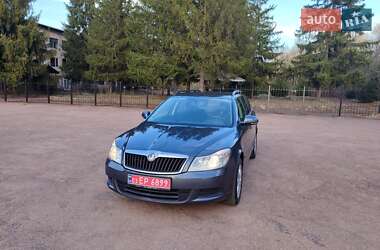 Универсал Skoda Octavia 2010 в 