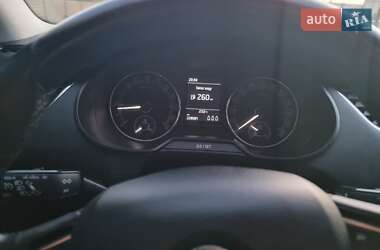 Ліфтбек Skoda Octavia 2018 в 