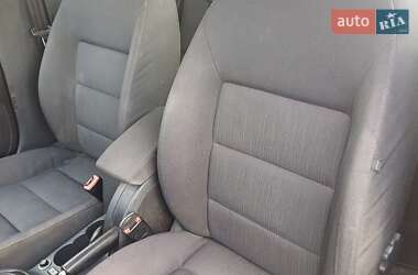 Ліфтбек Skoda Octavia 2004 в 