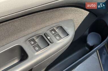 Лифтбек Skoda Octavia 2012 в 