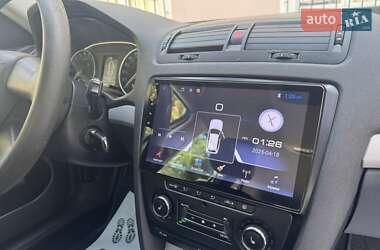 Универсал Skoda Octavia 2012 в 