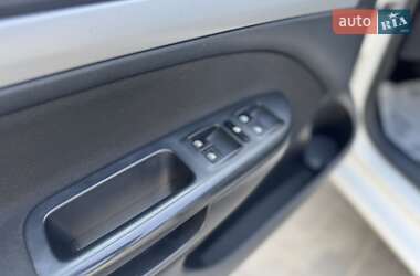 Универсал Skoda Octavia 2012 в 