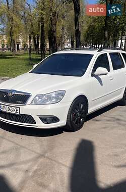 Универсал Skoda Octavia 2010 в 