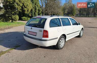 Ліфтбек Skoda Octavia 2009 в 
