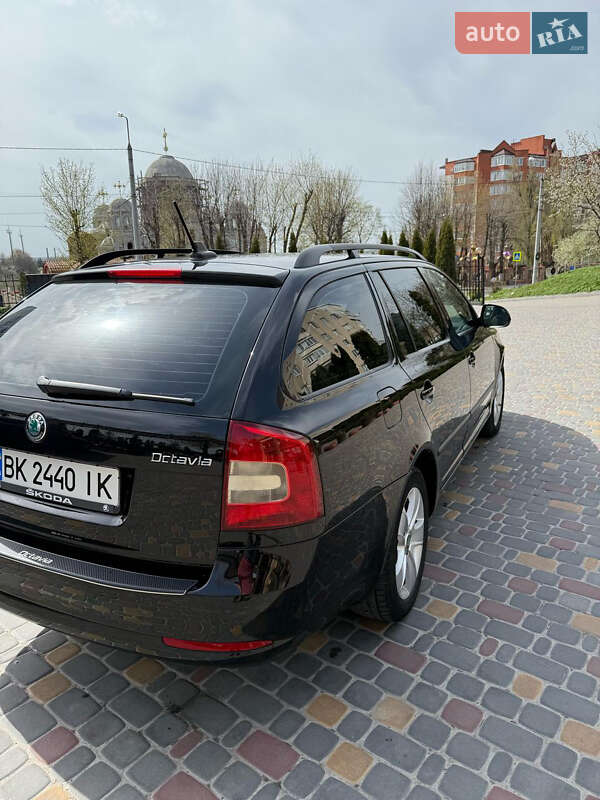 Универсал Skoda Octavia 2013 в Тернополе