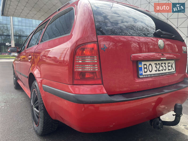 Універсал Skoda Octavia 2009 в Тернополі