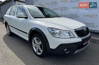 Универсал Skoda Octavia 2011 в 