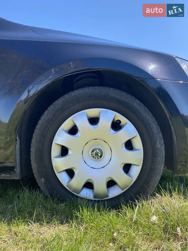 Універсал Skoda Octavia 2015 в Дубні