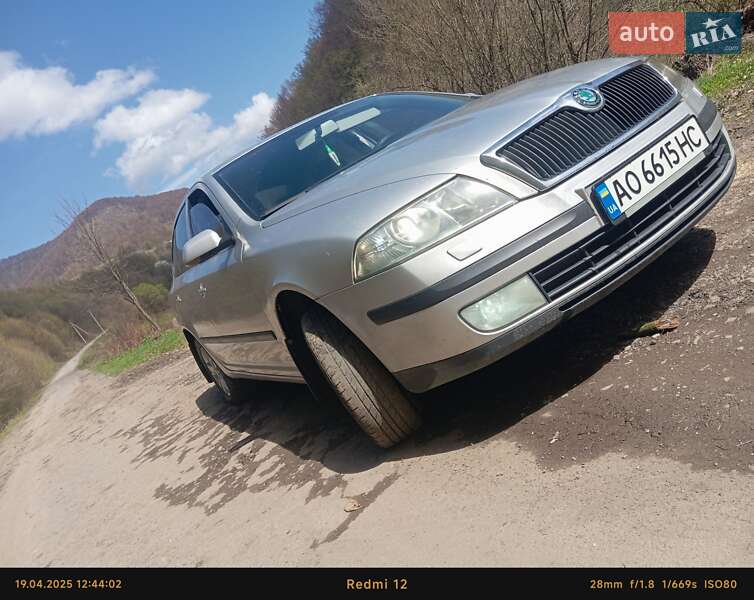 Лифтбек Skoda Octavia 2006 в 
