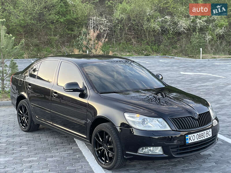 Лифтбек Skoda Octavia 2011 в Сваляве