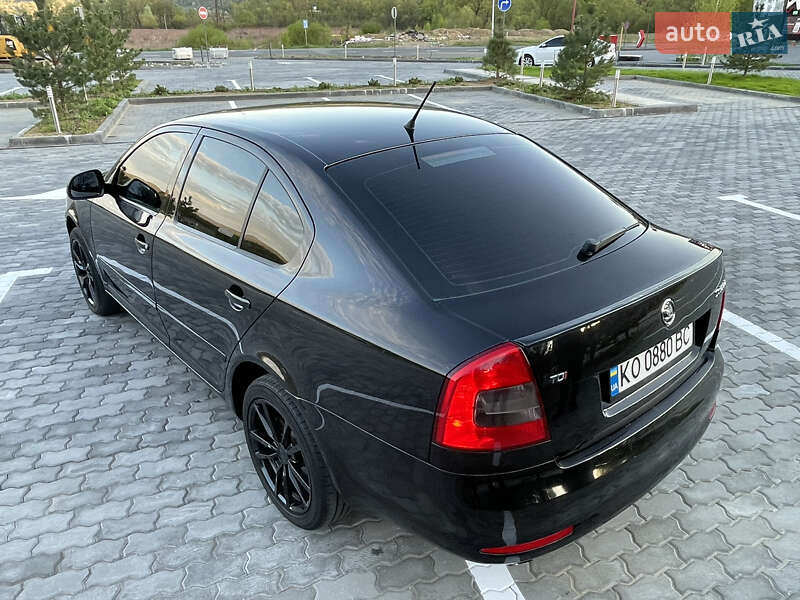 Лифтбек Skoda Octavia 2011 в Сваляве