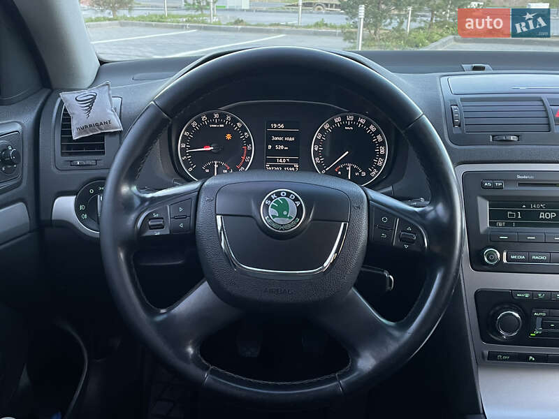Лифтбек Skoda Octavia 2011 в Сваляве