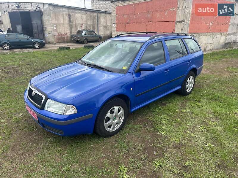 Универсал Skoda Octavia 2002 в Лозовой