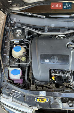 Лифтбек Skoda Octavia 2006 в 