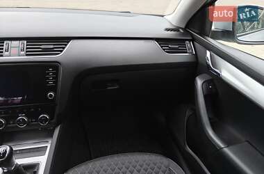 Універсал Skoda Octavia 2017 в 