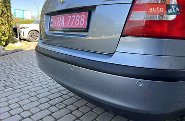 Лифтбек Skoda Octavia 2005 в 