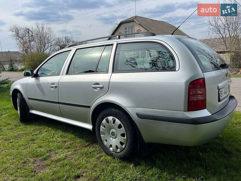 Універсал Skoda Octavia 2005 в Полтаві