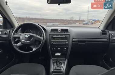 Лифтбек Skoda Octavia 2012 в 