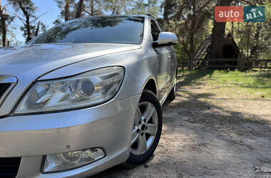 Універсал Skoda Octavia 2010 в 